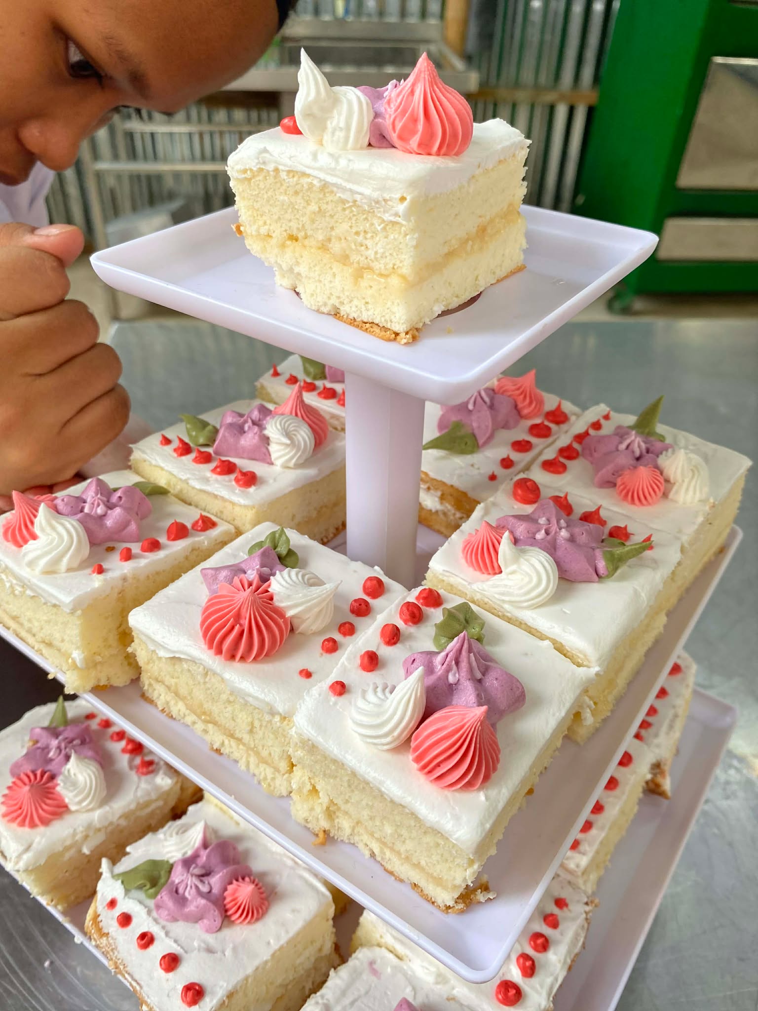 630200275_2327860074294725_6048195680038314112_n (1)